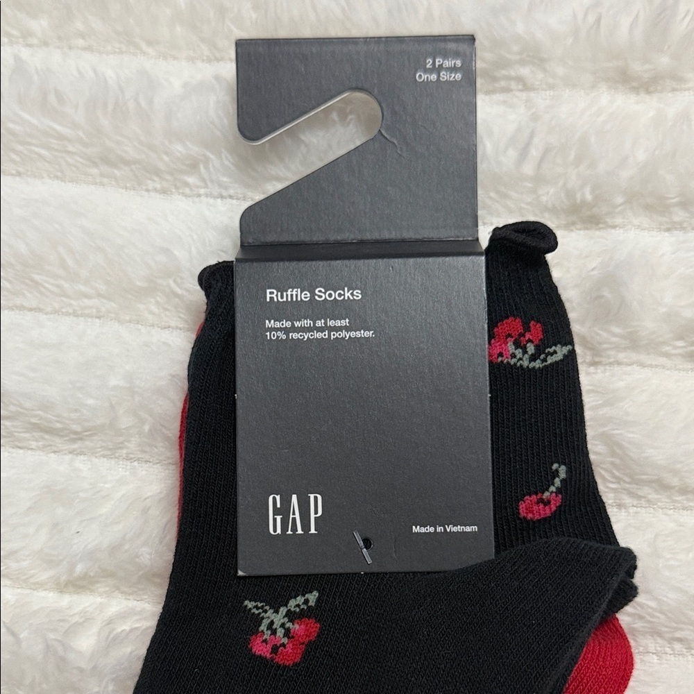 GAP Cherry Ruffle Socks - Picture 3 of 5